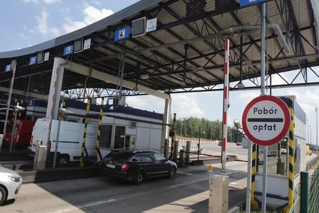 Czy autostrada A4 Kraków Tarnów jest płatna? Oto co musisz wiedzieć