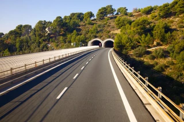 Autostrady we Włoszech czy płatne? Oto, co musisz wiedzieć o opłatach