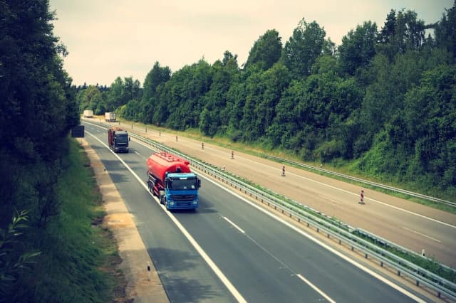 Od kiedy autostrady są bezpłatne? Sprawdź, które odcinki są darmowe